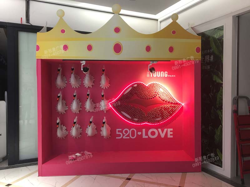 商場三八女王節(jié)，節(jié)日美陳裝飾制作